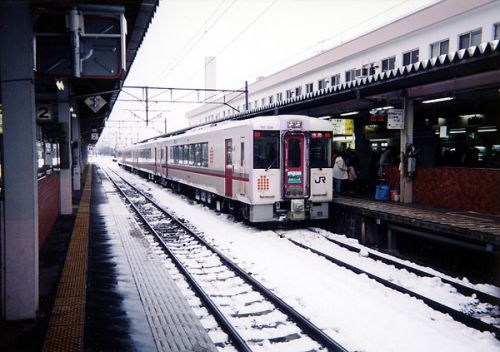 鉄道車両紹介キハ110系特急秋田リレー号