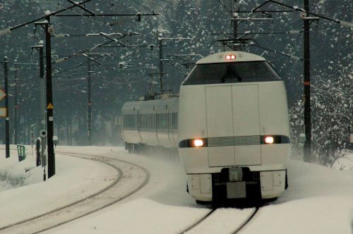静寂と列車と！