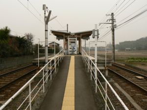 長尾線井戸駅の眺め