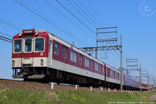 近鉄2800系”明和町ラッピング列車”に偶然出会う。