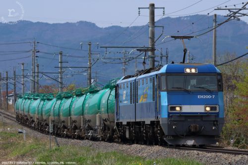 中央東線を行くEH200タンカー列車