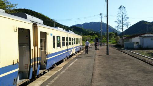 津軽線 最果て紀行 2】列車は一日5本、津軽半島のどん詰まり「三厩」へ