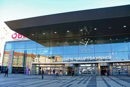 ウィーン中央駅にて【2016年1月 JAL特典ファーストで行く欧州旅行記（その16）】