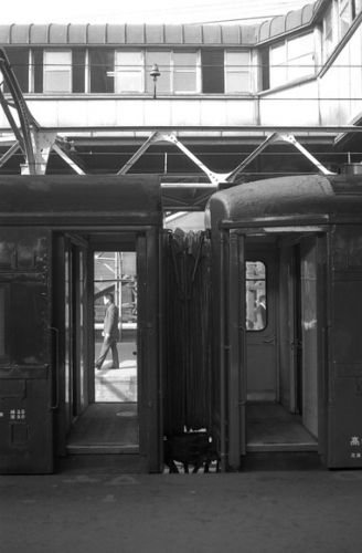 ７０年代初期の上野駅（32）