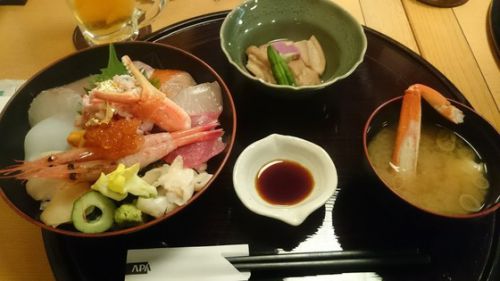 ♪日本真ん中らへん鉄道の旅2017初夏♪第３４話『金沢で海鮮丼。今回の旅の最後の晩餐。』