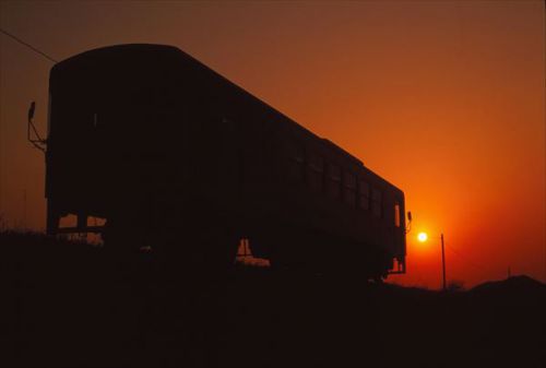 第1041回　　鉄道シルエット写真の魅力　⑥
