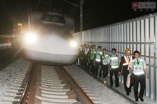 東海道新幹線、深夜の「過酷訓練」を実施　その内容とは？（写真20枚）