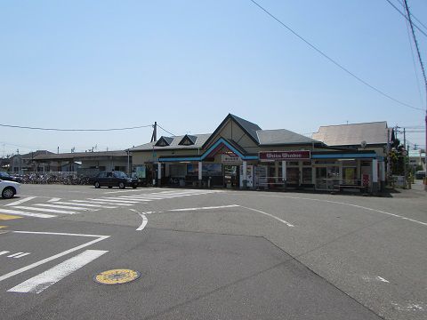 小松島市街地の実質的な表玄関・南小松島駅。　【2016年05月　徳島県小松島市】