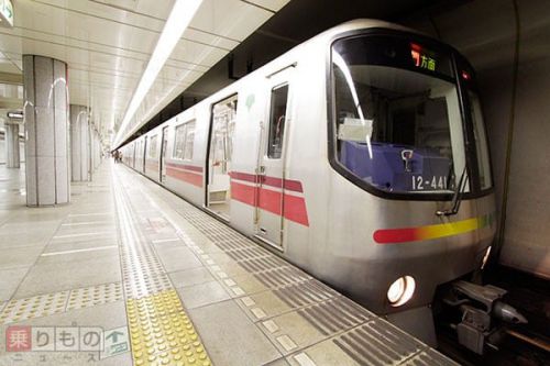 開業26年　都営地下鉄の「苦労人」大江戸線、ついに黒字化？