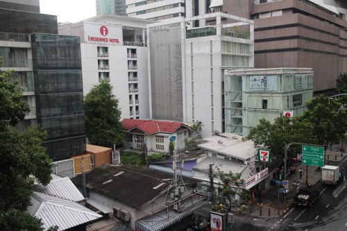 タイ バンコク Iレジデンス ホテル シーロム BTS駅目の前！繁華街シーロムエリアも徒歩圏内