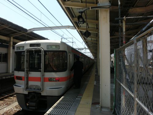 その39・浜松紀行─続・JR浜松駅にて。
