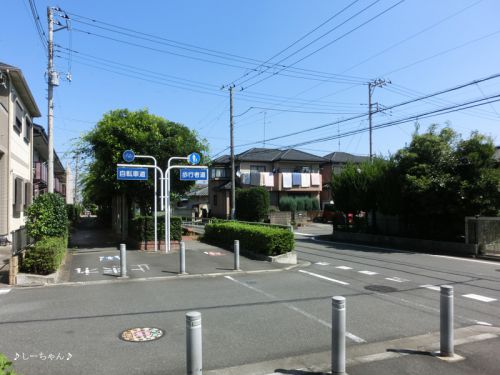 新・旧日本煉瓦製造専用鉄道線（上敷免鉄道）跡。