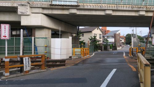 近鉄名古屋線伏屋駅　上り線も高架になりました・・