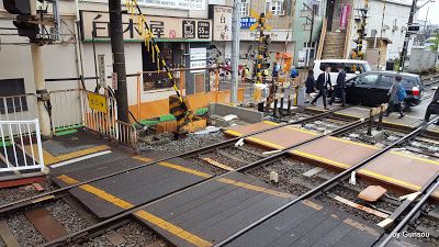工事中 京阪膳所駅 旅客通路 石山方へ移動のようです