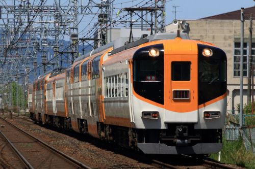 近鉄大阪線3095レ ビスタカー重連