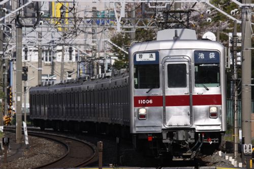 東武鉄道　11006F