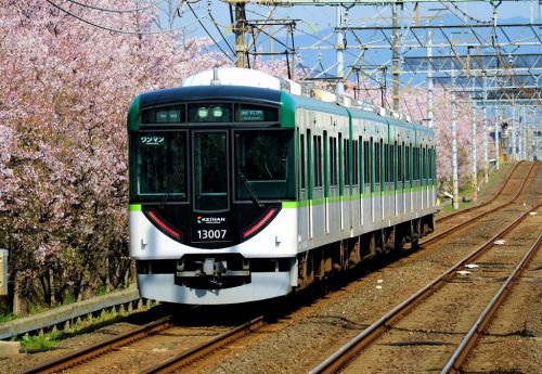 春の京阪電車