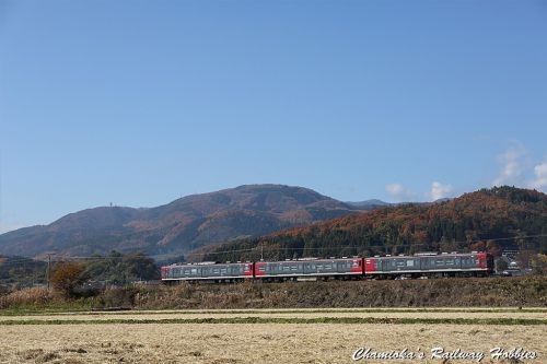 《鉄道写真》しなの鉄道北しなの線をゆく列車