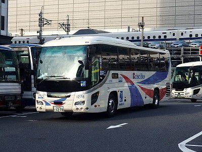 2017年12月16日京成バス 有楽町シャトル（東京駅鍛冶橋駐車場～成田空港第2旅客ターミナル）-運行開始初便