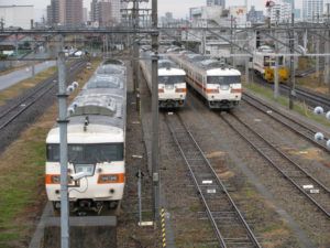 JR東海未乗区間美濃赤坂線に乗る｜大垣車両区で117系とキハ11形を見る