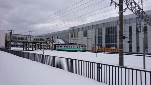 新幹線の木古内駅で