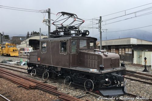 《鉄道写真》(アルピコ交通上高地線)新村駅のED30形