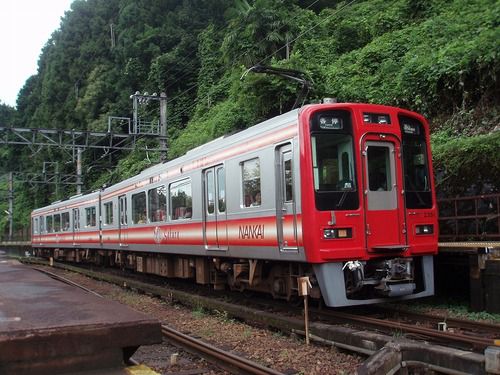 【南海電鉄】高野線上古沢駅線路故障の状況を発表。平成30年4月に復旧予定、交換設備は下古沢駅へ移設