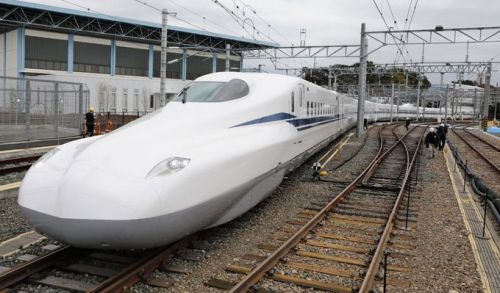 新型新幹線「N７００S」編成全体を公開　JR東海