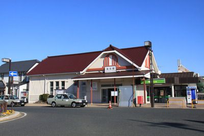 常磐線・高萩駅～乗り過ごしたら、小さすぎる洋館駅舎！