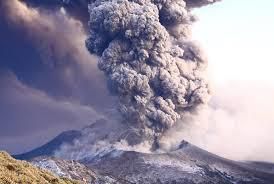 各地で噴火相次ぐ！地震も多発！不気味列島！ スーパー南海トラフ地震の前兆か！？注意するに越したことはない！