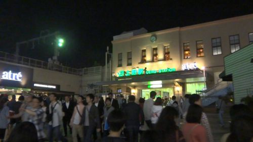 上野駅を歩いてみたら偶然カシオペア紀行が撮れた