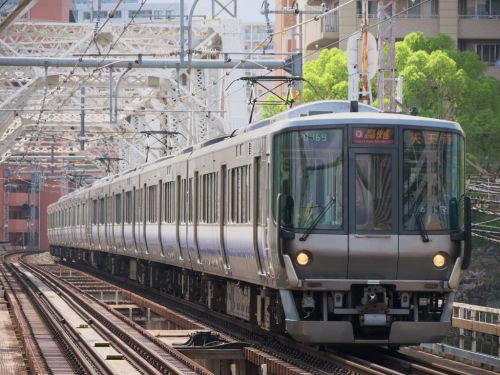 大阪環状線の電車