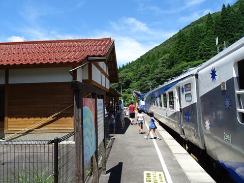 〔2016/8/8-10　三江線・木次線の旅　その17〕木次線トロッコ列車奥出雲おろち号の旅(出雲坂根～備後落合編)