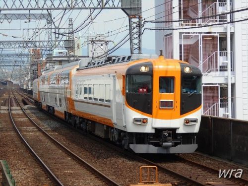 迫力満点の複々線!近鉄今里駅で大阪・奈良線を激写