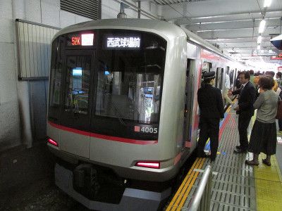 東急5050系4000番台 東急東横線特急西武球場前行き