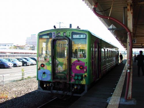 釧網本線「快速しれとこ摩周号」に指定席を試験的に導入！ 将来の観光列車導入へとつなげてほしい取り組みです