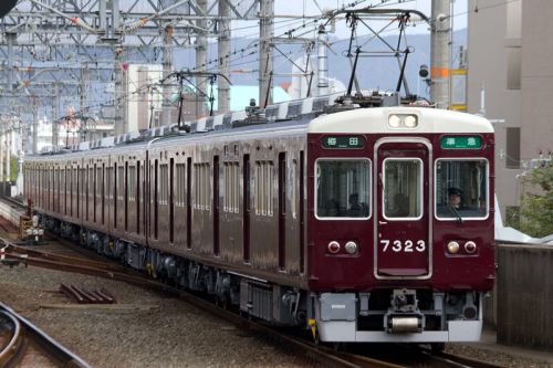 阪急京都線7323F検査明け・7305F代走特急