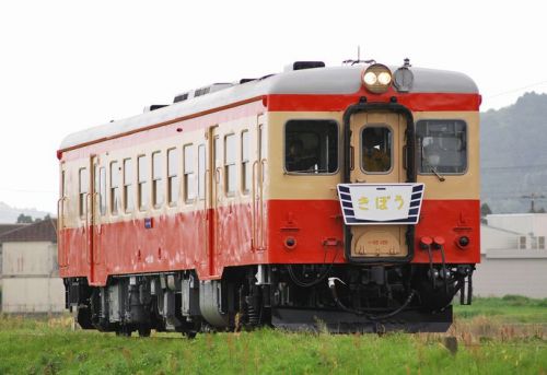 いすみ鉄道キハ28に準急「房総」「京葉」11/10.11.17.18掲出