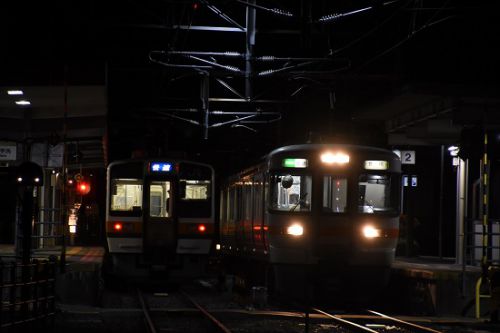 11月25日撮影　飯田線は駒ケ根駅の始発