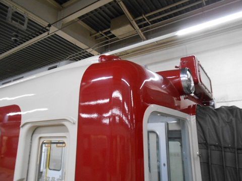上本町駅で近鉄を観察（色彩と塗りわけなど）
