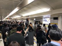 名古屋駅からふたたびの名古屋市営地下鉄、ドニチエコきっぷで入場して東山線藤が丘行きに乗車