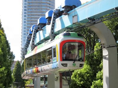 都営上野懸垂線（上野モノレール）40形～公道をまたぐので“公共交通機関”です！