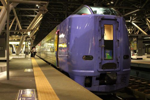 JR北海道が多目的特急車両を新製！ 札幌・新函館北斗から観光地への直通運転、観光列車の運転に期待！