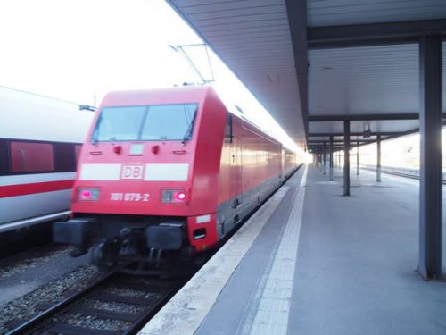2019年3月23日，ミュンヘン中央駅にて　RE　地域急行