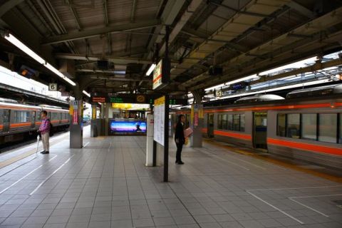 Nikon D500デビューへの道-3　彦根駅から近江鉄道乗車