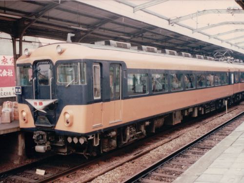 近鉄特急11400系「新エースカー」