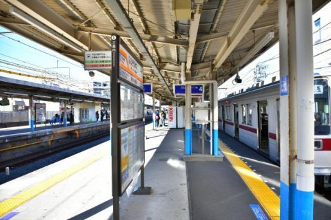 東武亀戸線　小村井駅、東あずま駅