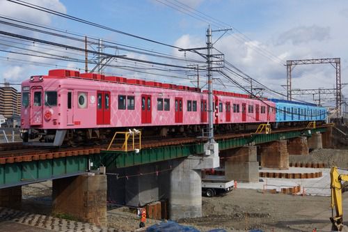 【南海電鉄】「めでたいでんしゃ」初めての家族旅行として、3編成6両が併結して和歌山市～難波間を運転（2019.9.23）