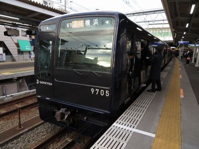相鉄9000系(YNB)　相鉄本線通勤特急横浜行き