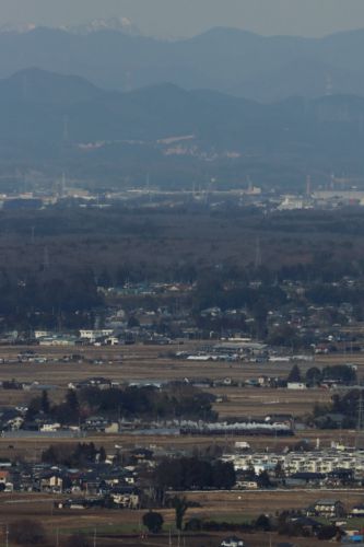 那須の雪山をバックに芳賀野を白煙が走る　- 2020年冬・真岡鉄道 -